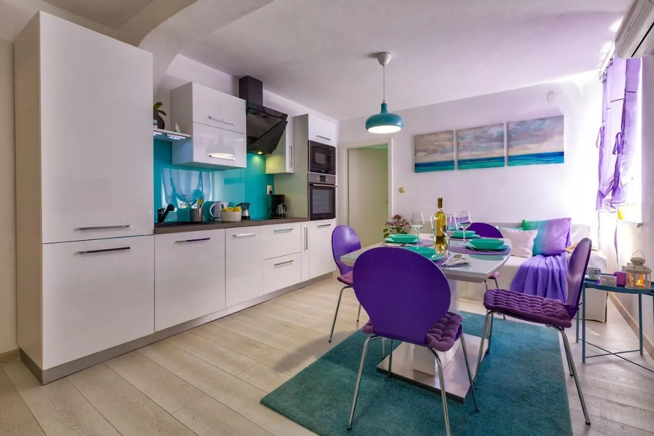 Apartments Jelena, Mali Losinj 3*,