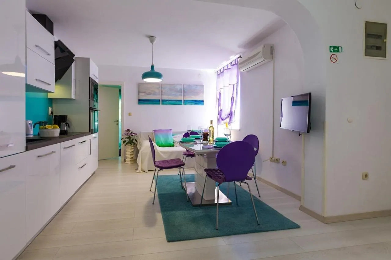 Apartments Jelena, Mali Losinj 3*,  Croatia