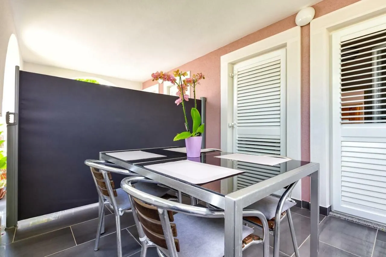 Apartments Jelena, Mali Losinj Gostinjska kuća