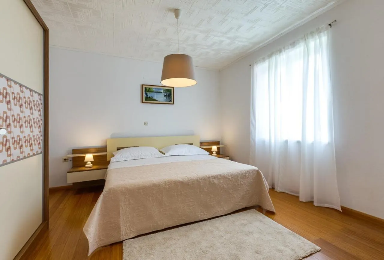 Apartments Jelena, Mali Lošinj Pensiune