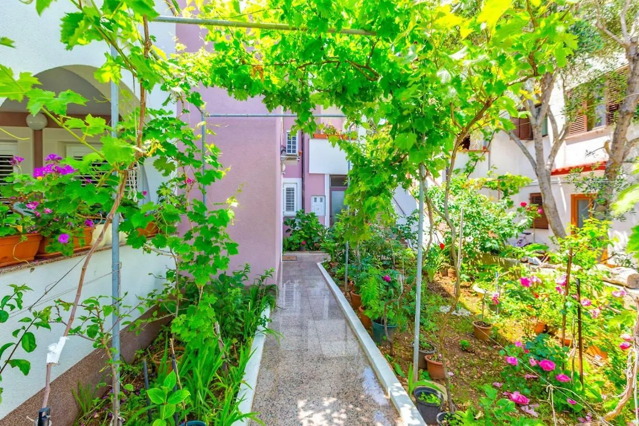 Pensiune Apartments Jelena, Mali Lošinj